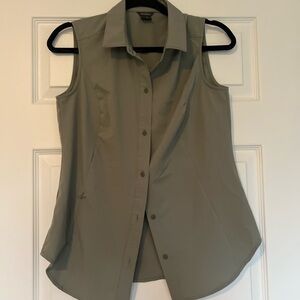 Eddie Bauer shirt size S